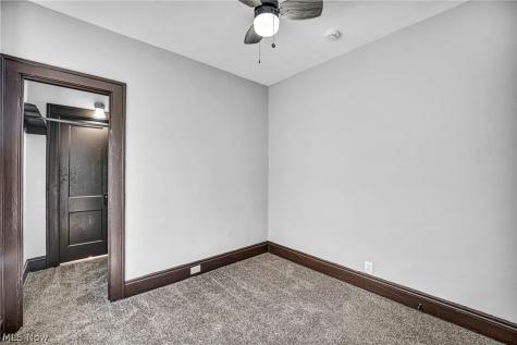 4881 107th Street Garfield Heights OH 44125