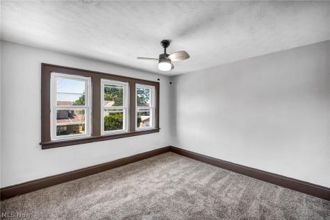 4881 107th Street Garfield Heights OH 44125