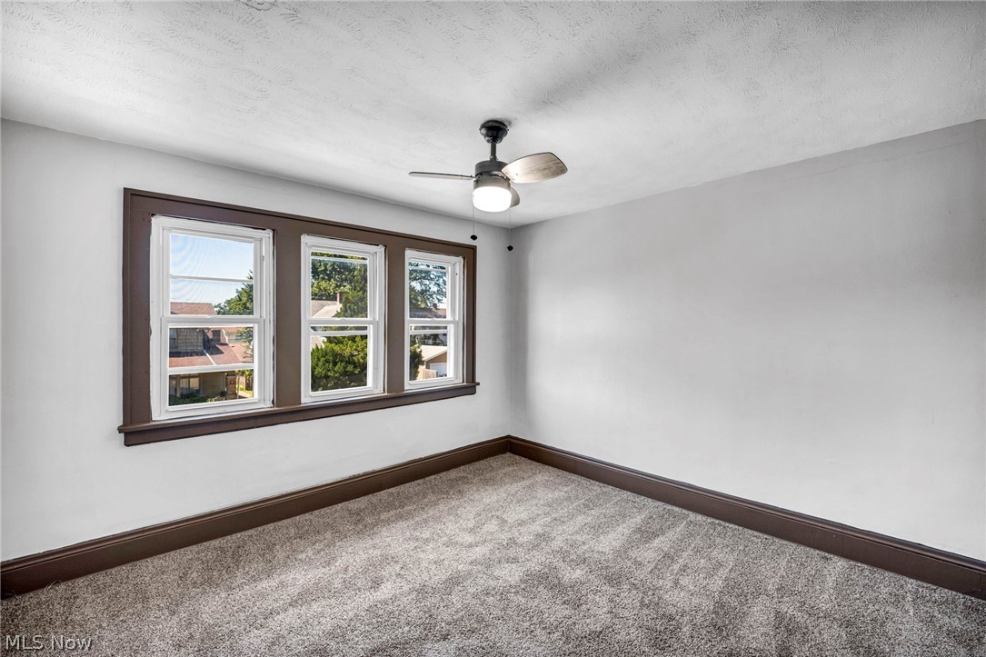 4881 107th Street Garfield Heights OH 44125