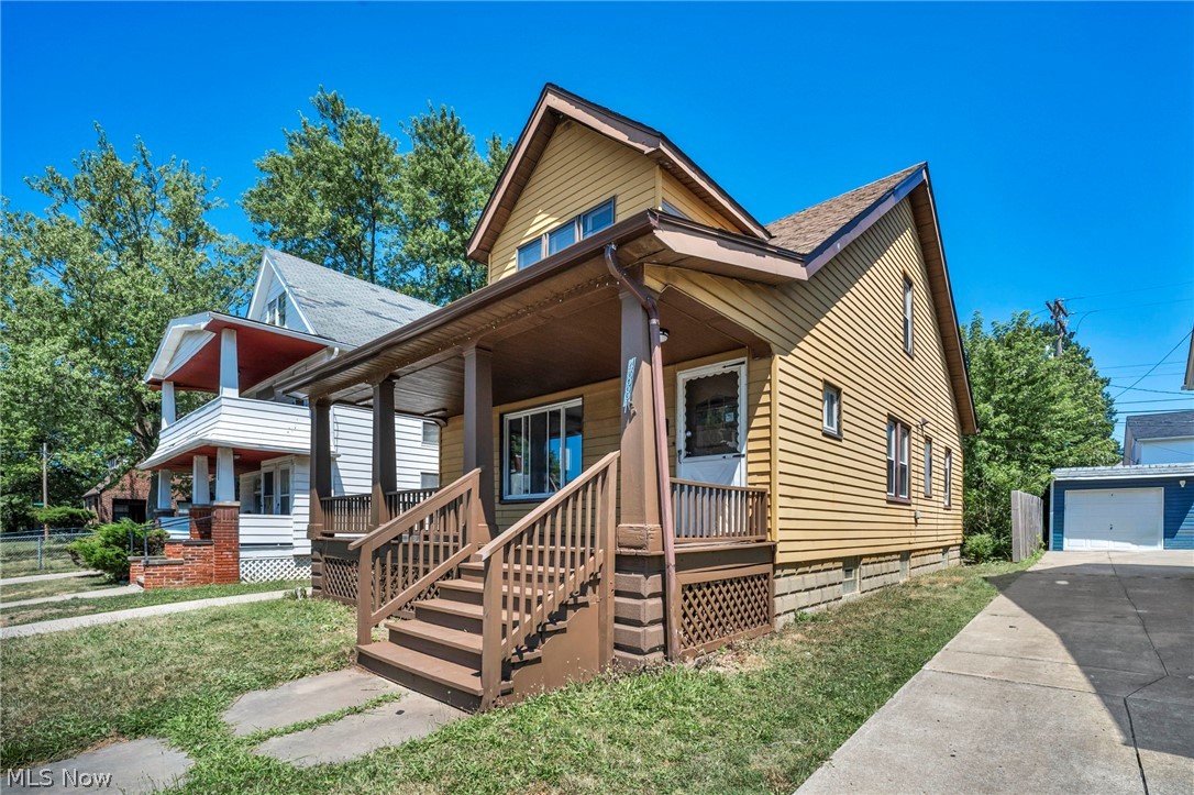 4881 107th Street Garfield Heights OH 44125