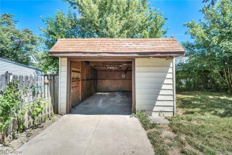 4881 107th Street Garfield Heights OH 44125