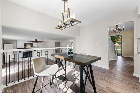 7879 Cresthill Drive Seven Hills OH 44131
