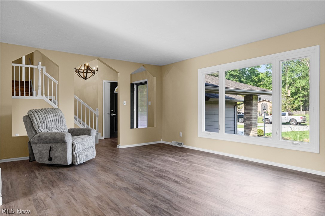 7879 Cresthill Drive Seven Hills OH 44131