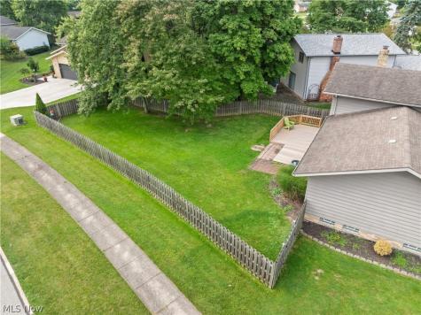 7879 Cresthill Drive Seven Hills OH 44131