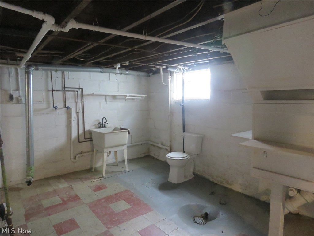 1768 E 33rd Street Lorain OH 44055
