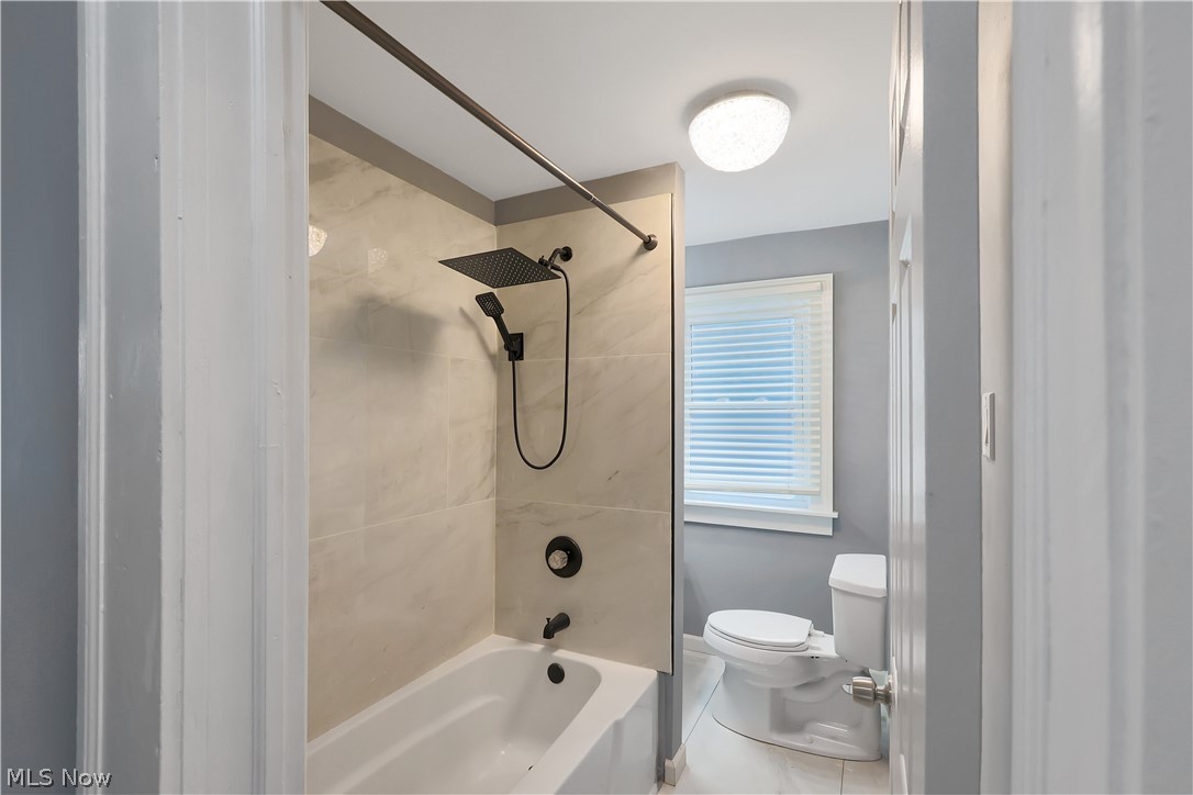 13716 Tyler Avenue Cleveland OH 44111