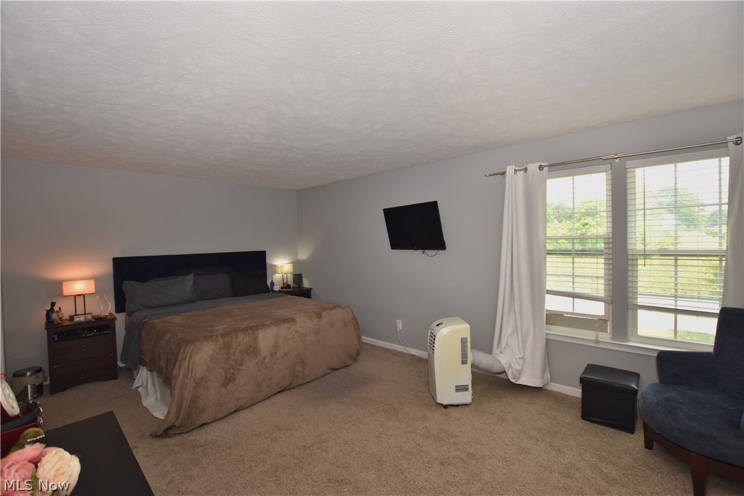 1251 Winter Fern Avenue Akron OH 44312
