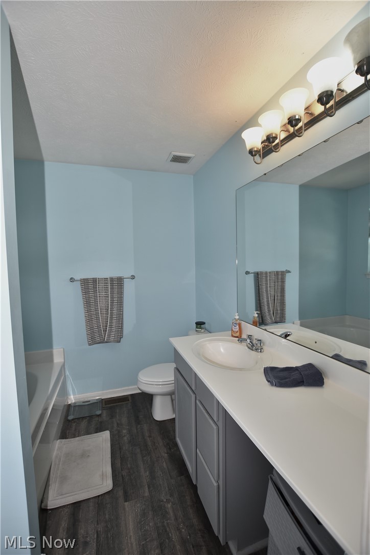 1251 Winter Fern Avenue Akron OH 44312