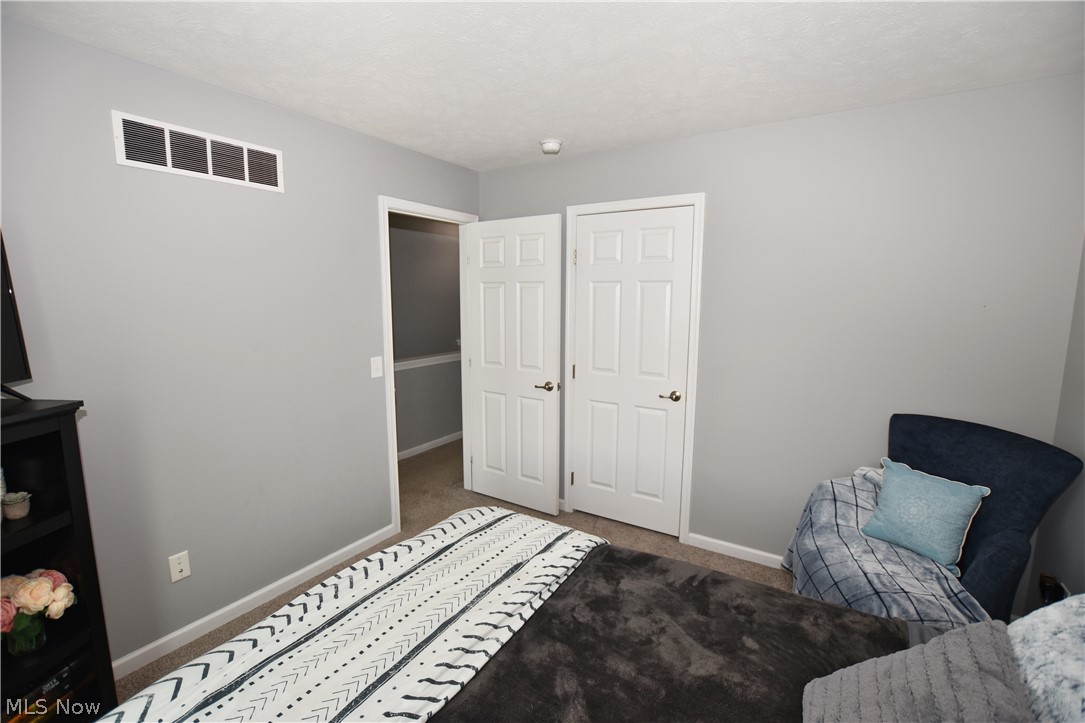 1251 Winter Fern Avenue Akron OH 44312