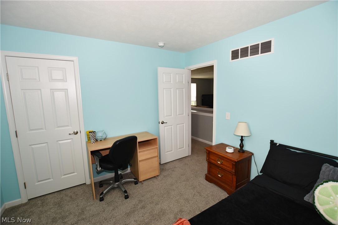 1251 Winter Fern Avenue Akron OH 44312
