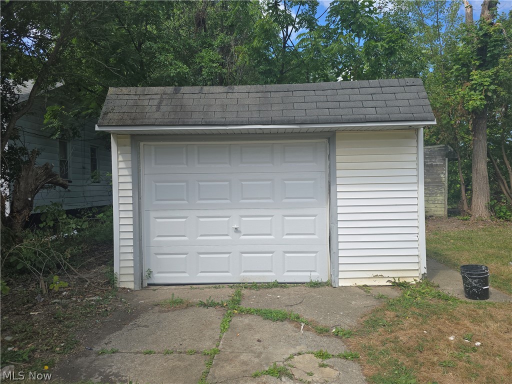4308 E 143rd Street Cleveland OH 44128