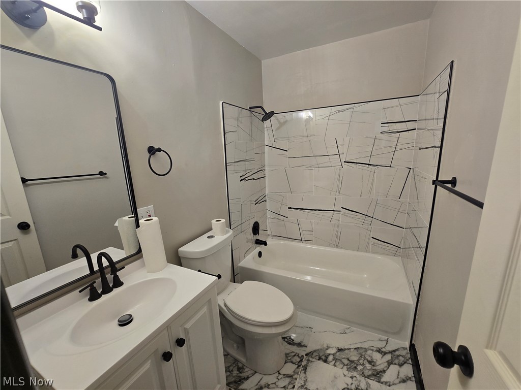4308 E 143rd Street Cleveland OH 44128