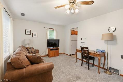 39 Castle Drive Stow OH 44262