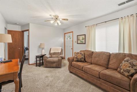 39 Castle Drive Stow OH 44262
