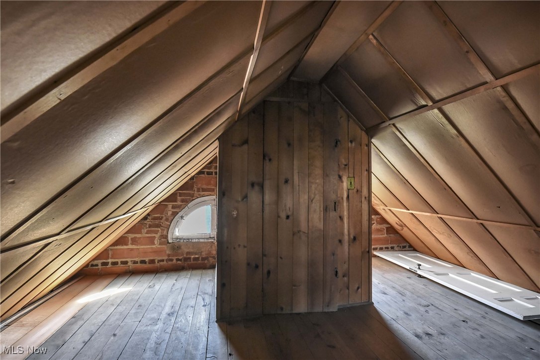 3445 W 152 Street Cleveland OH 44111