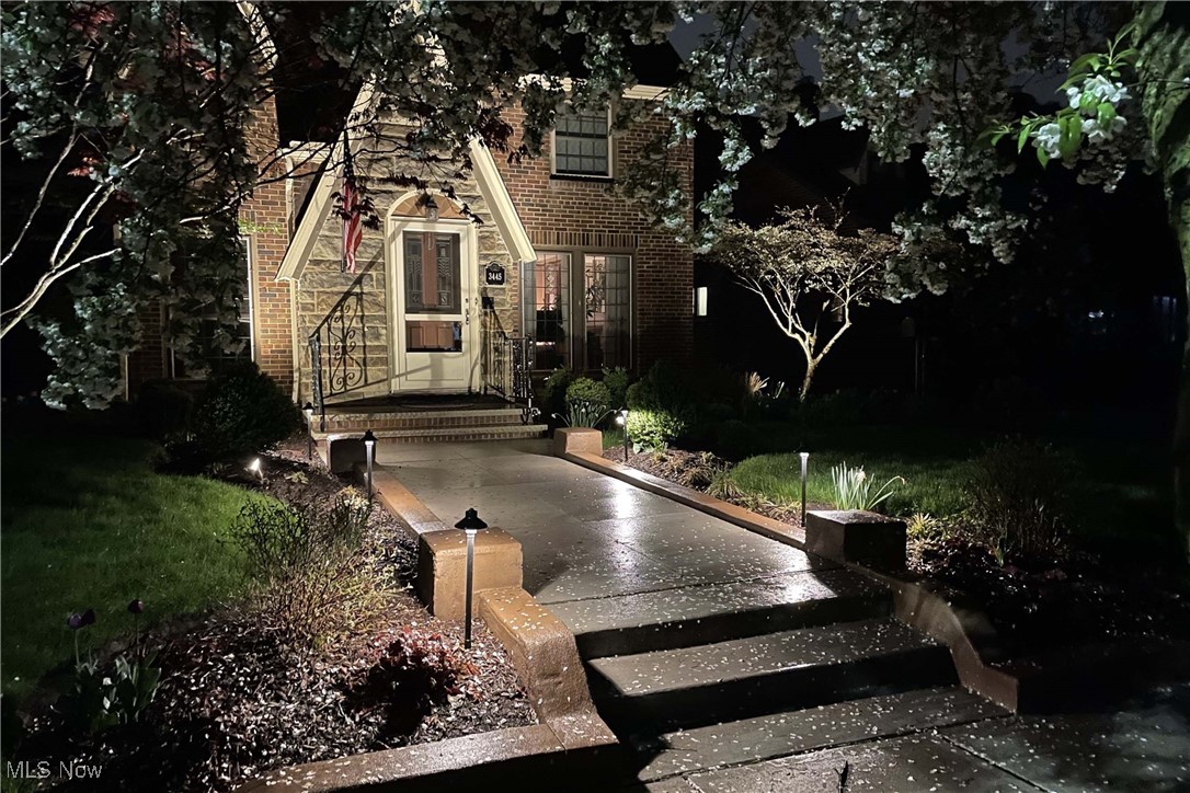 3445 W 152 Street Cleveland OH 44111