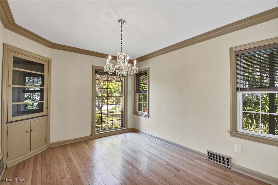 3445 W 152 Street Cleveland OH 44111