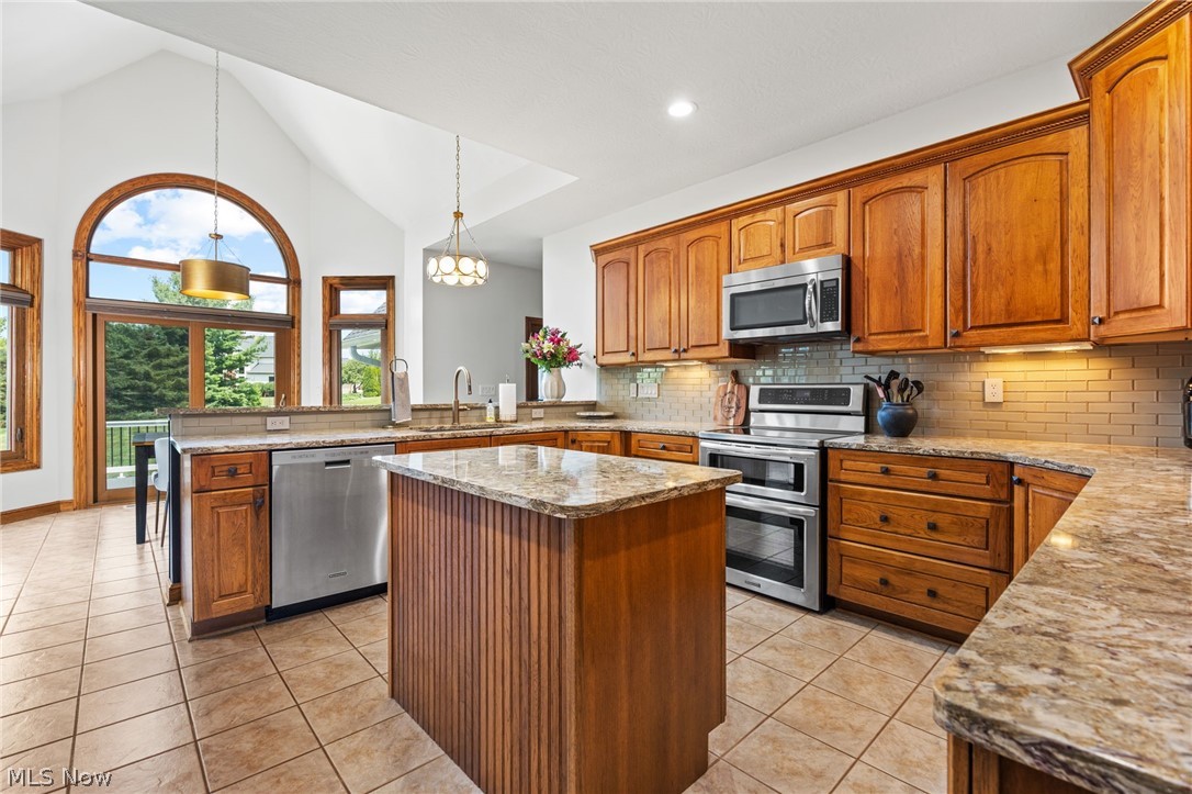 6356 Highland Green Drive Medina OH 44256