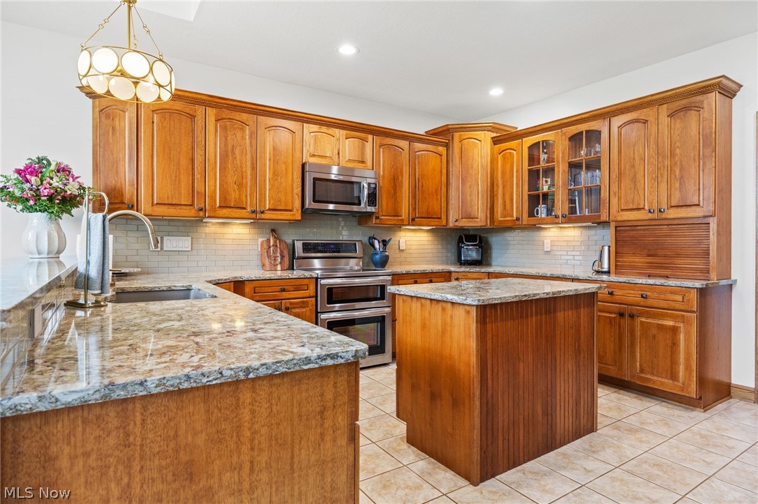 6356 Highland Green Drive Medina OH 44256