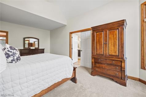6356 Highland Green Drive Medina OH 44256