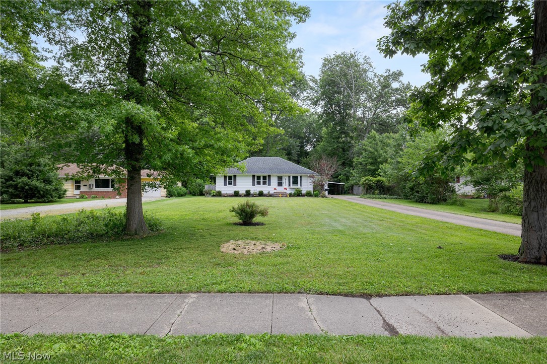 4117 Canterbury Road North Olmsted OH 44070
