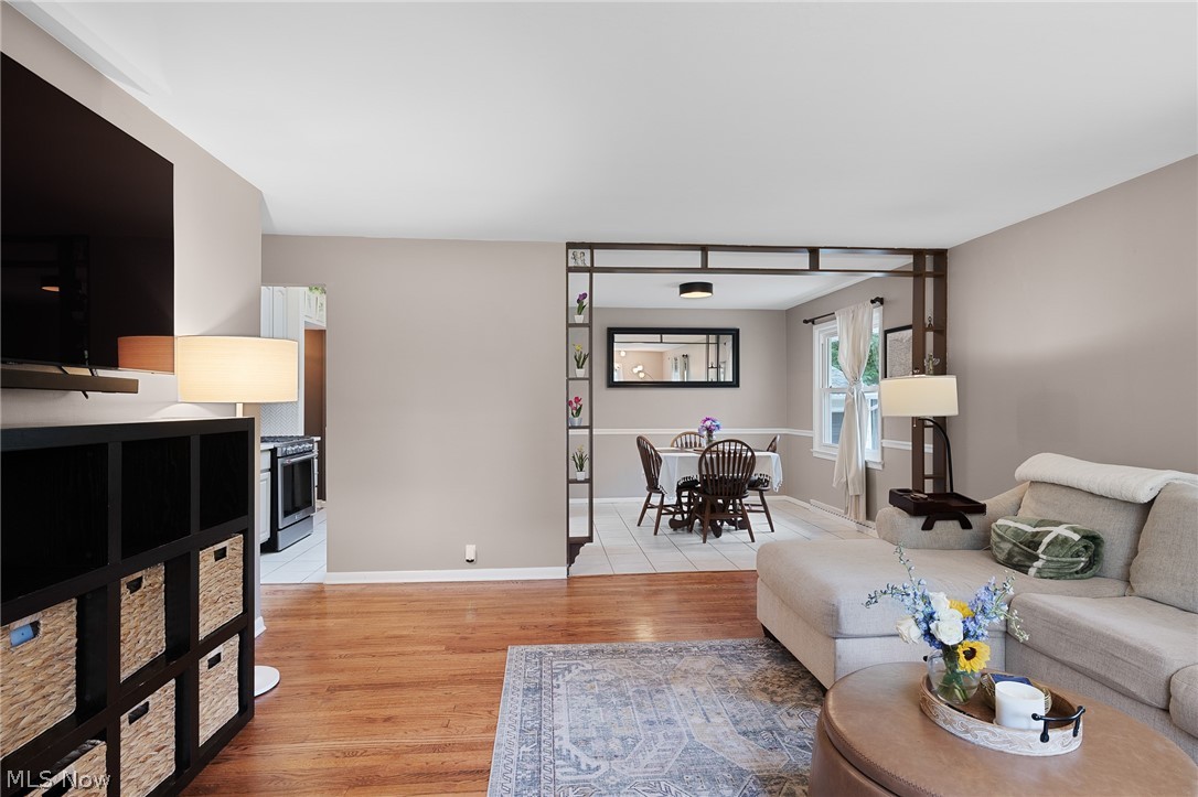 4117 Canterbury Road North Olmsted OH 44070
