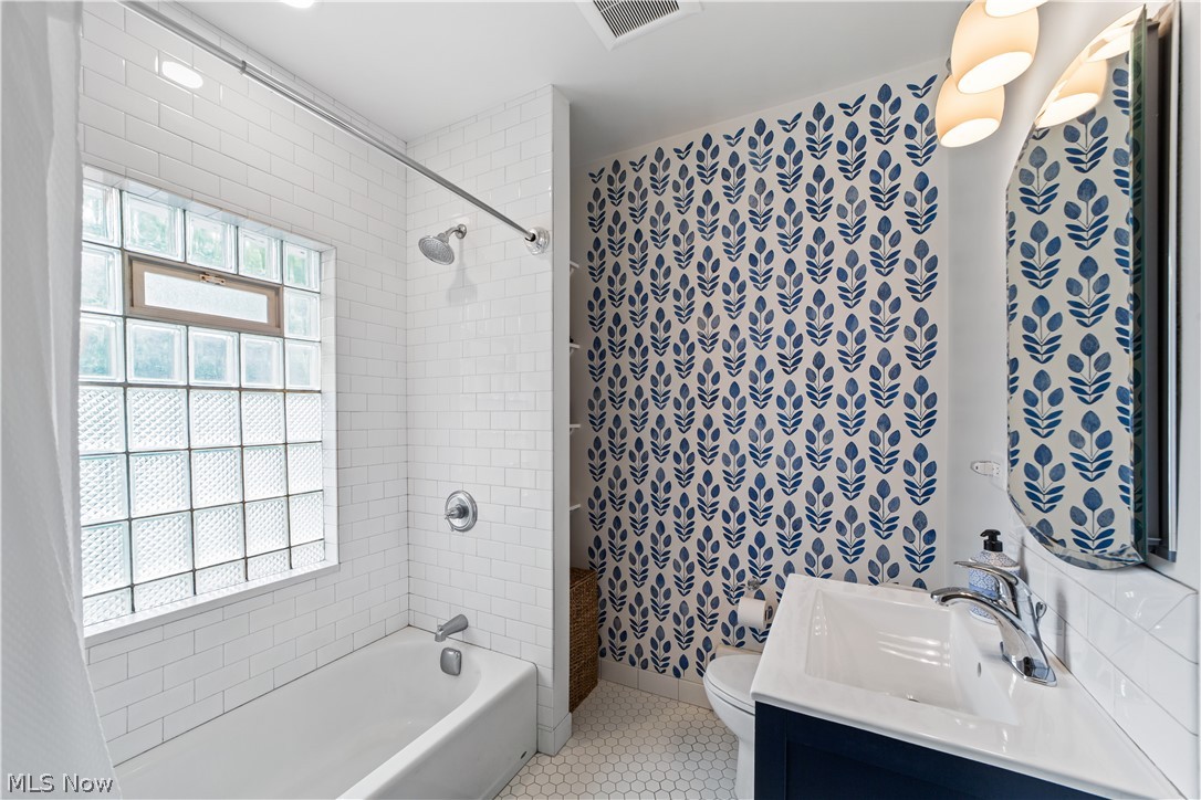 2583 Canterbury Road Cleveland Heights OH 44118