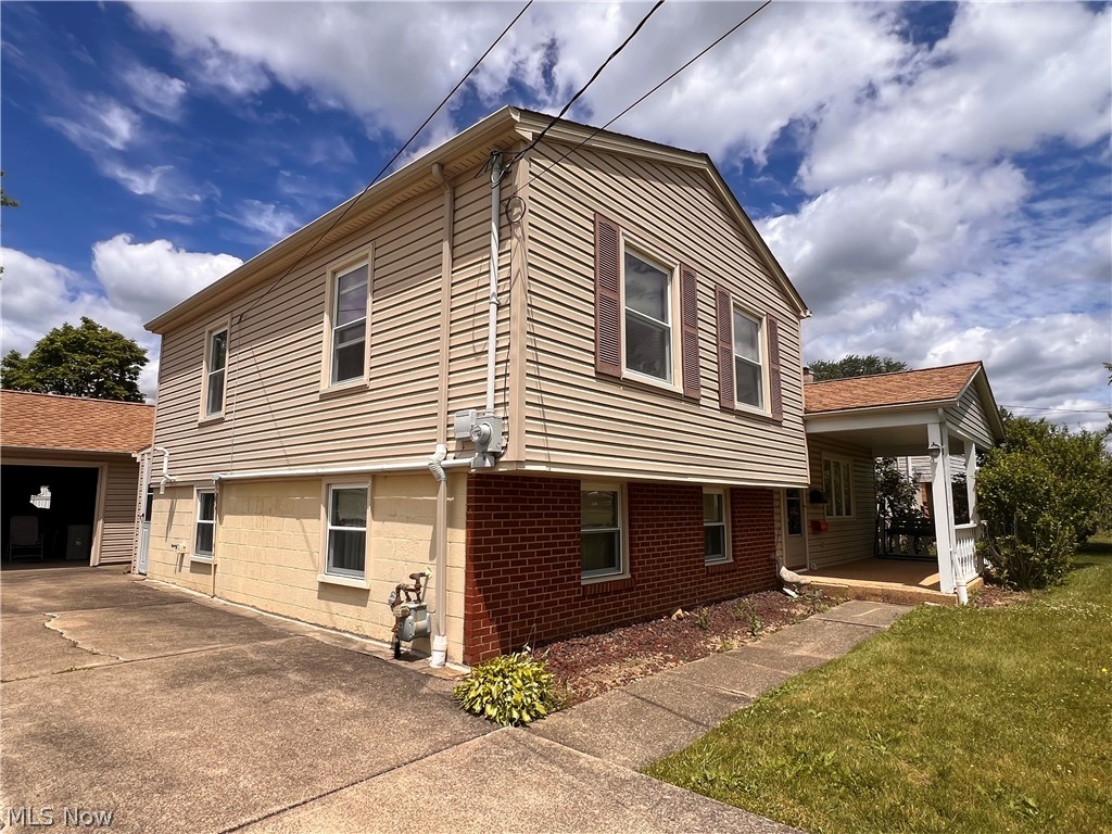 5664 Colgate Drive Youngstown OH 44515