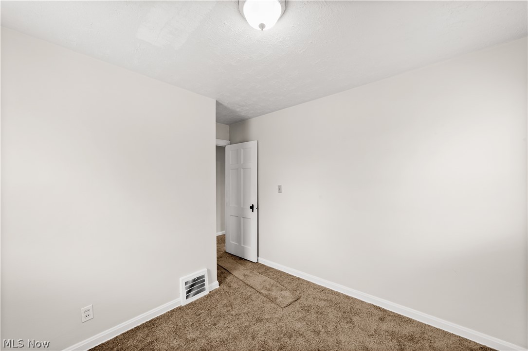 11813 Willard Avenue Garfield Heights OH 44125