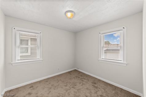 11813 Willard Avenue Garfield Heights OH 44125