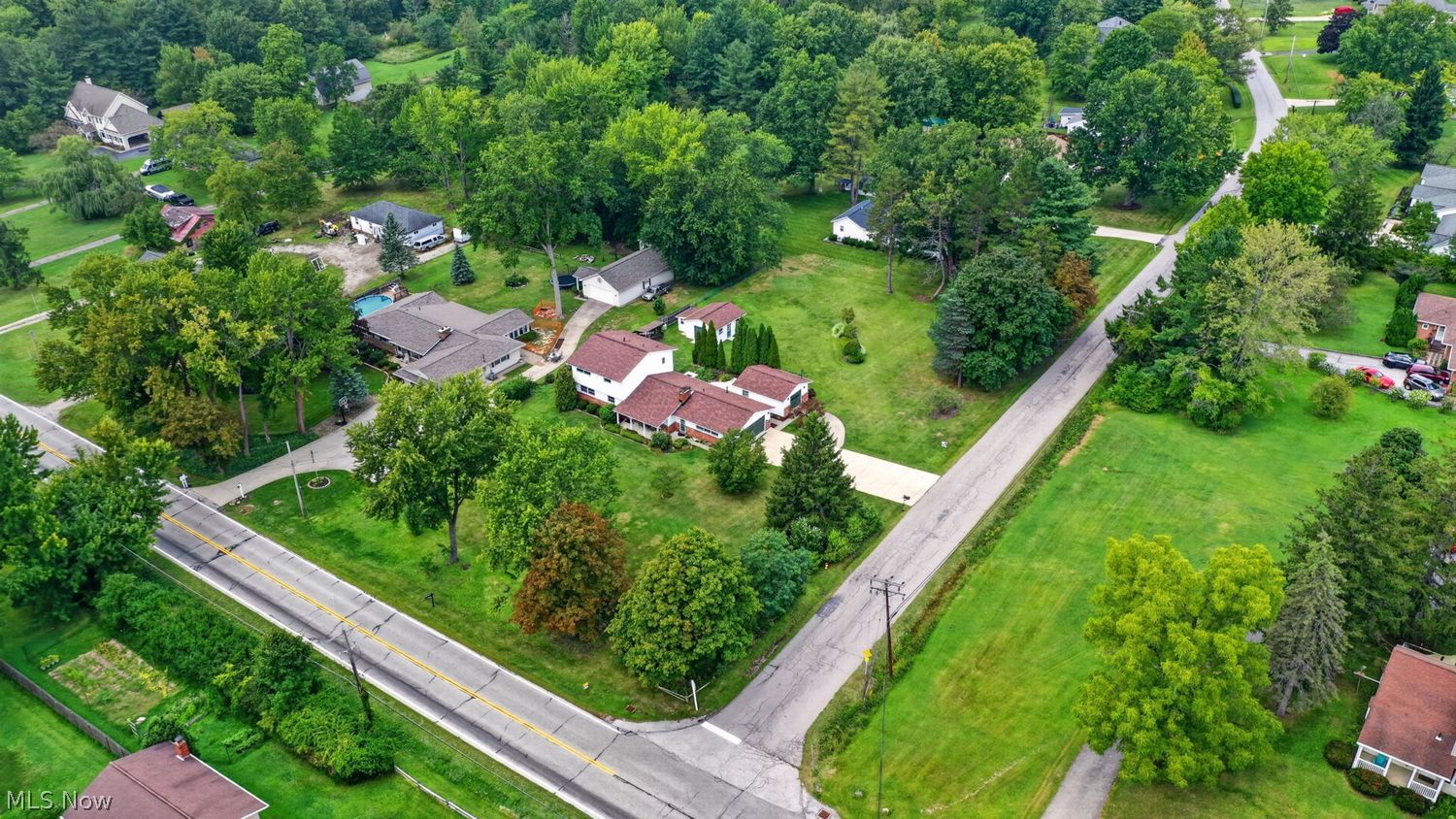 10548 Briar Hill Drive Kirtland OH 44094