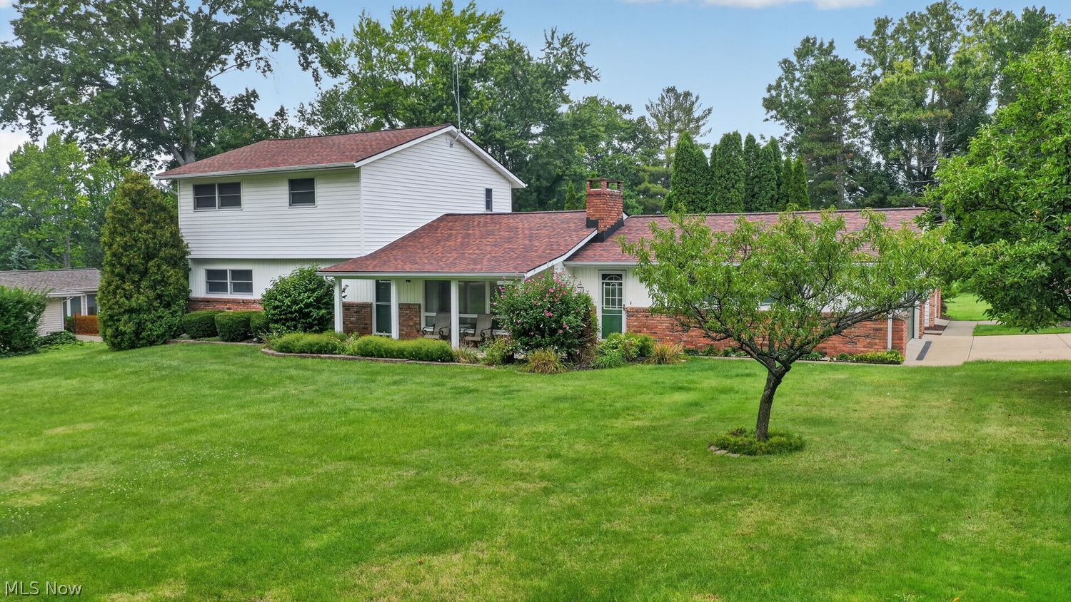 10548 Briar Hill Drive Kirtland OH 44094