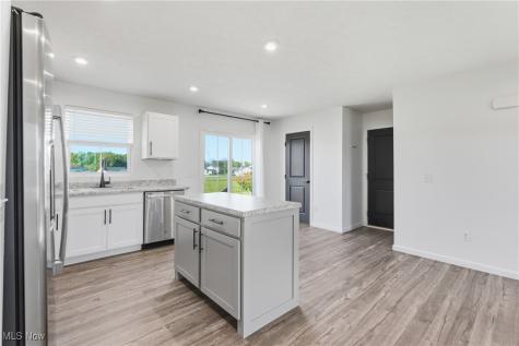 5626 Burlington Drive Chippewa Lake OH 44215