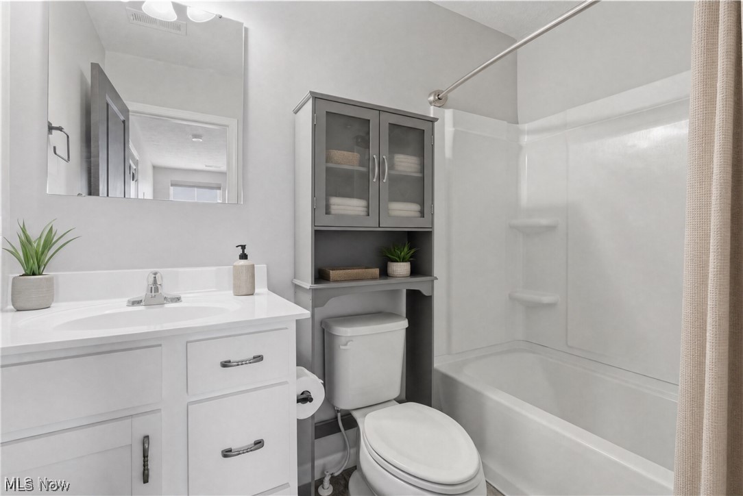 5626 Burlington Drive Chippewa Lake OH 44215