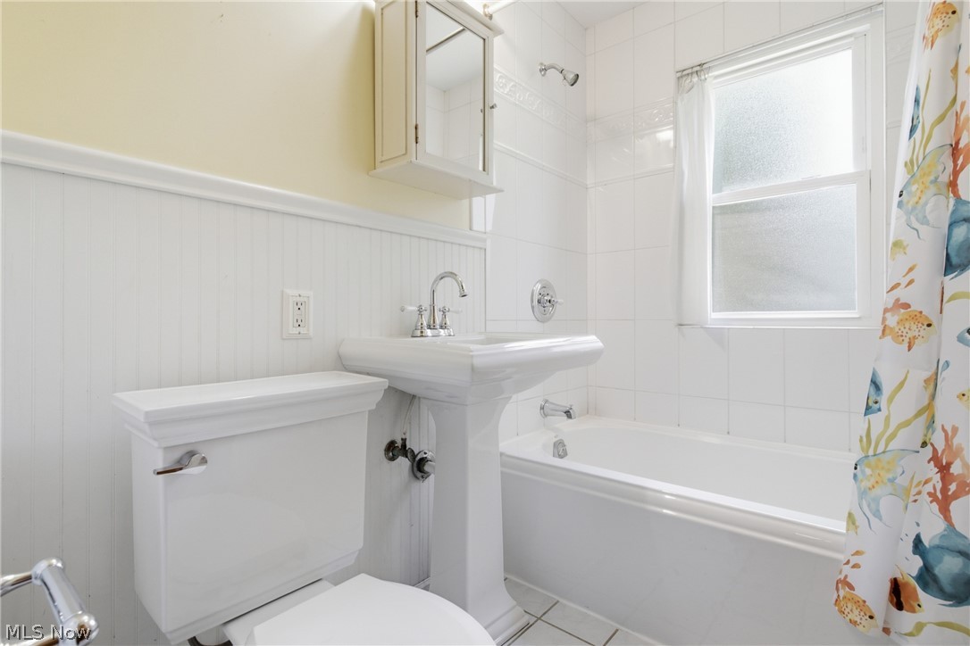 30210 Wolf Road Bay Village OH 44140