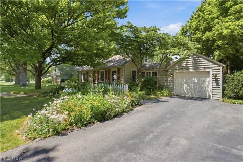 30210 Wolf Road Bay Village OH 44140