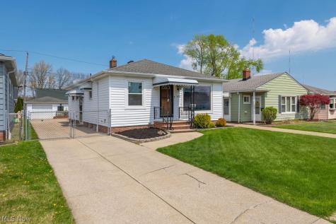 3426 Center Drive Parma OH 44134