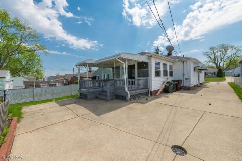 3426 Center Drive Parma OH 44134