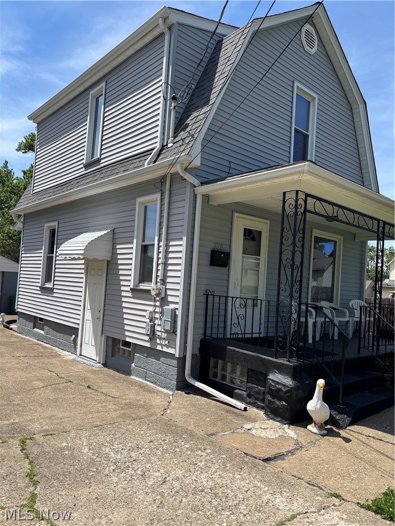220 Baldwin Avenue Niles OH 44446