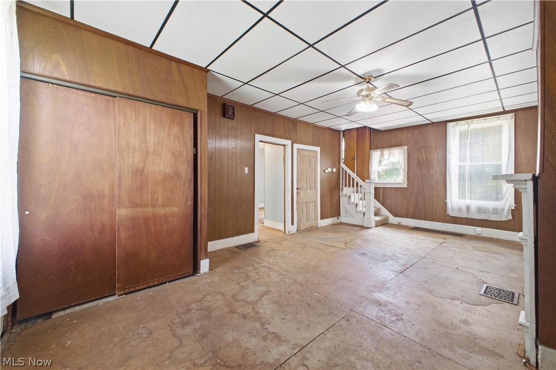1561 E State Street Salem OH 44460