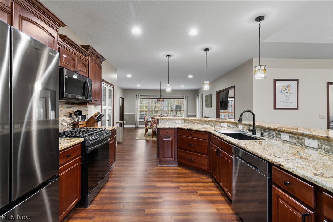 5247 Birchmont Avenue SW Canton OH 44706
