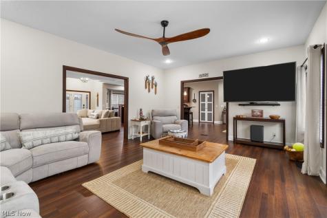5247 Birchmont Avenue SW Canton OH 44706