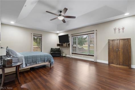 5247 Birchmont Avenue SW Canton OH 44706