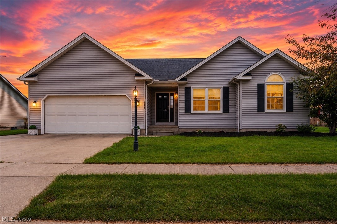 718 Grey Wolfe Drive Lagrange OH 44050