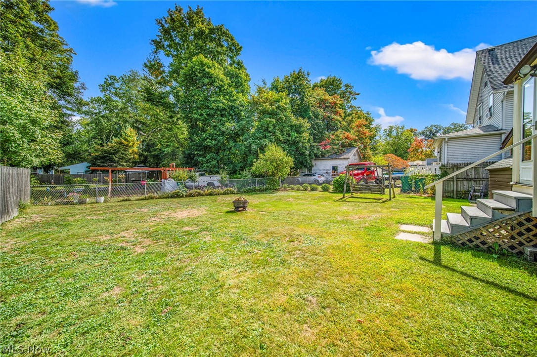 165 S Eagle Street Geneva OH 44041