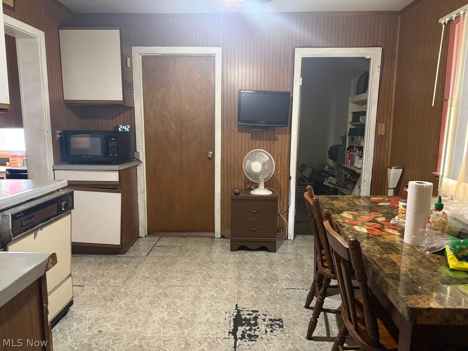 2713 Woodbridge Avenue Cleveland OH 44109