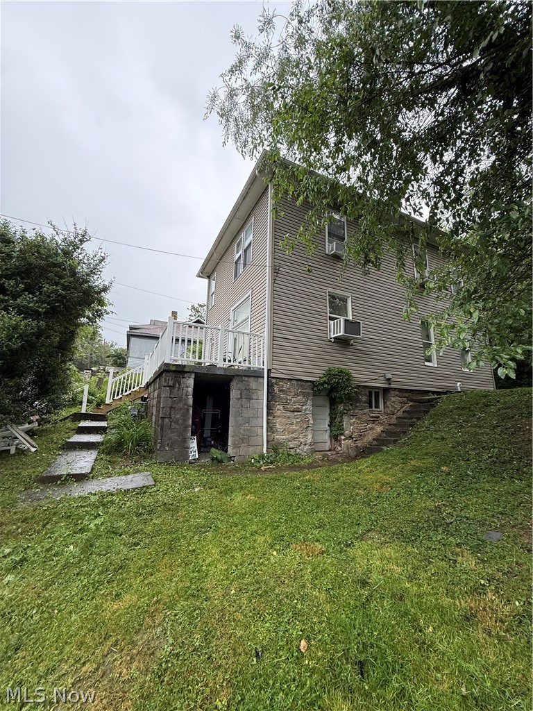 740 Minerva Street East Liverpool OH 43920