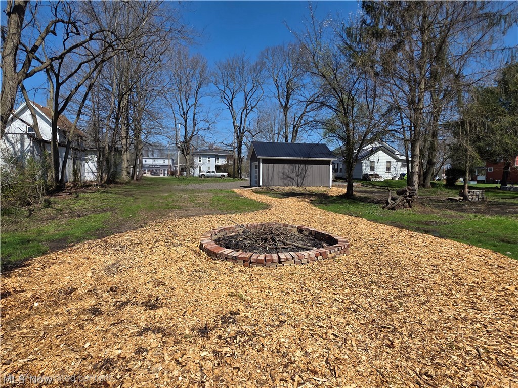 24 E Main Street Newton Falls OH 44444