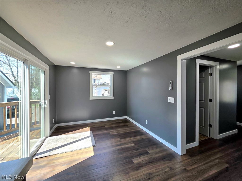 24 E Main Street Newton Falls OH 44444