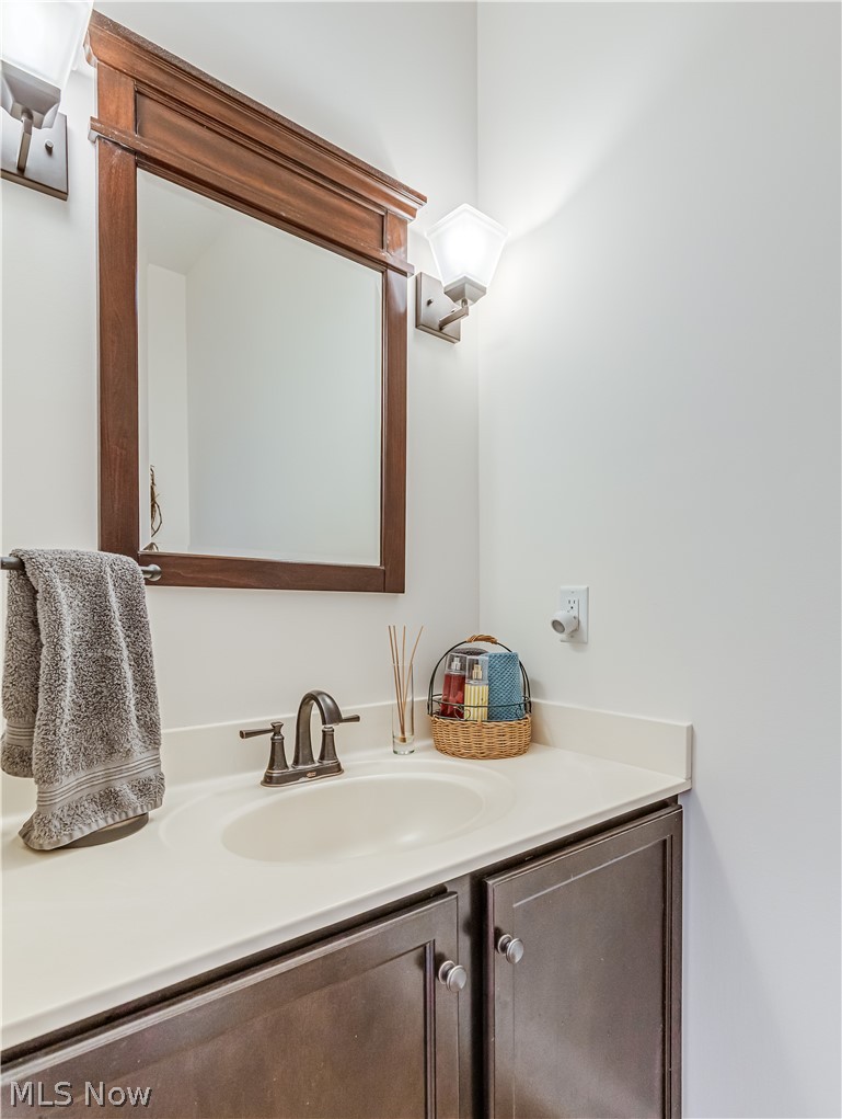 971 Montford Circle Uniontown OH 44685